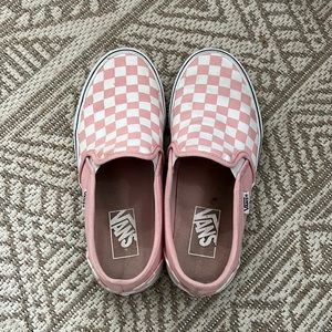 Pink Checkered Vans size 7.5